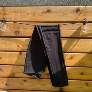 Pantalon étroit/ leggings noir